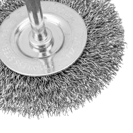 Набор щеток для дрели Denzel, 2 Плоские 50-75мм, 3 Чашки 25-50-75мм, шпилька,  нерж.вит. проволока 74493 купить в Екатеринбурге