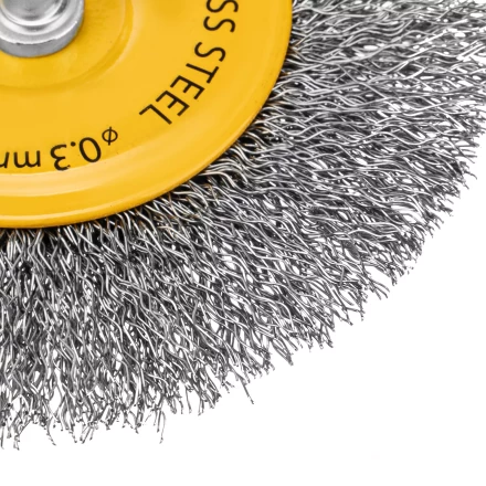 Щетка для дрели Denzel 100 мм, плоская, со шпилькой, нержавеющая витая проволока, 744793 купить в Екатеринбурге
