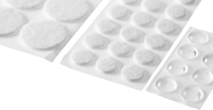 Набор STAYER &quot;COMFORT&quot;: Накладки самоклеящиеся на мебельные ножки, 98 шт, белые 40917-H98 купить в Екатеринбурге