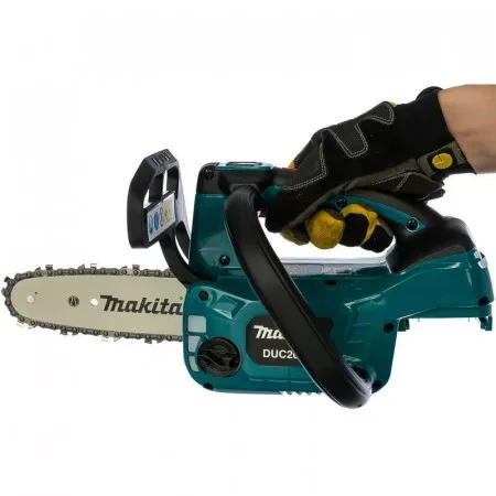 Аккумуляторная цепная пила 18V Makita DUC204SF (АКБ 3 Ач, ЗУ) купить в Екатеринбурге