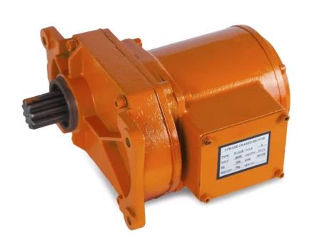 Мотор-редуктор для балок опорных KD-0,4 1-2-3т 0,4 кВт 380 1002016 купить в Екатеринбурге