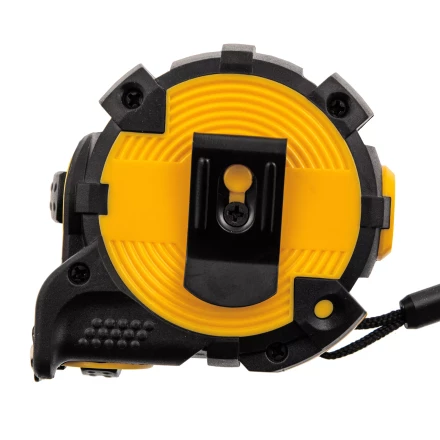 Рулетка Denzel 3м х 16мм, автоматич. фиксац., нейлон. покрытие, магнит. зацеп, двухстор. разметка, 31520 купить в Екатеринбурге