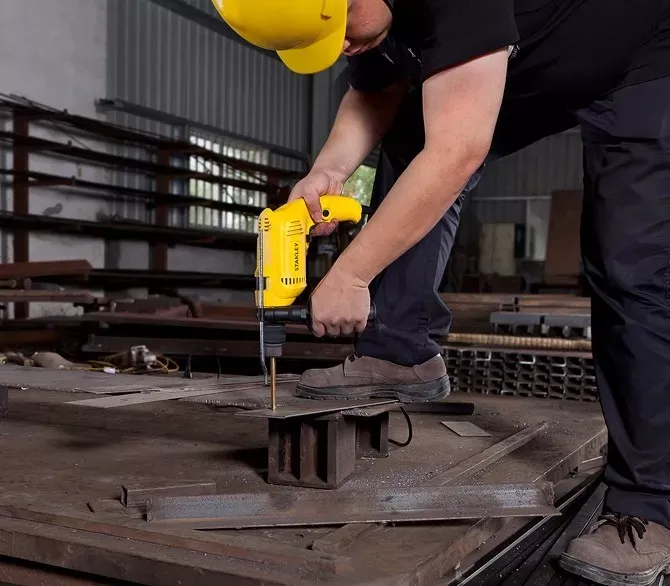 Дрель ударная Stanley SDH600 купить в Екатеринбурге