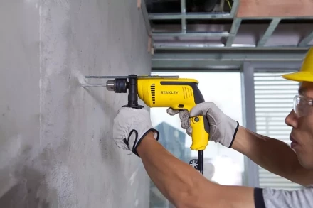 Дрель ударная Stanley SDH700 C купить в Екатеринбурге