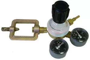 Газовый редуктор ацетиленовый БАО-5-5 купить в Екатеринбурге