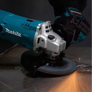 Шлифмашина УШМ Makita GA6021 купить в Екатеринбурге