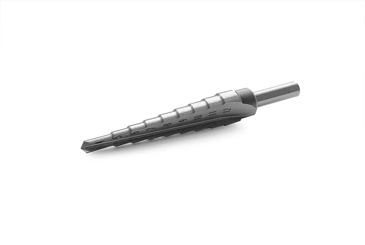 Ступенчатое сверло MESSER с прямой канавкой. Диаметр 4-12мм. Ступеней 9. купить в Екатеринбурге