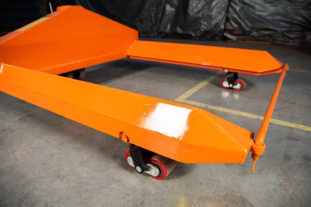 Тележка гидравлическая для рулонов 2500 кг 1150х850 мм полиуретановые колеса TOR ZT 1182529 купить в Екатеринбурге