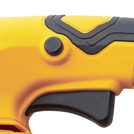 Пила цепная электрическая Denzel EDS-2200 2.2 кВт продольная шина 45 см шаг 3/8 паз 1.3 мм 62 звена 95619 купить в Екатеринбурге