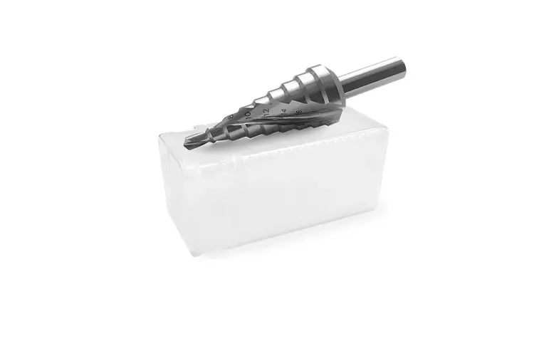 Ступенчатое сверло MESSER со спиральной канавкой. Диаметр 4-20 мм. Ступеней 9. купить в Екатеринбурге