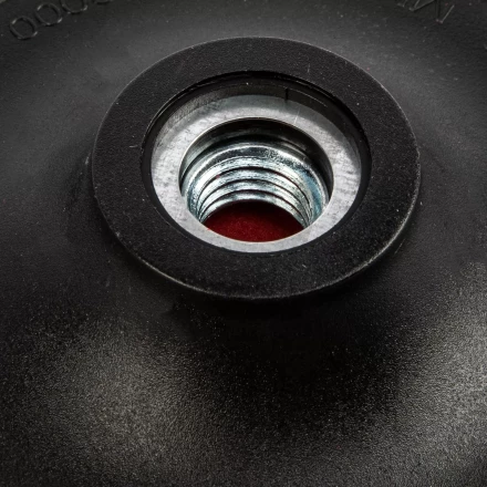 Насадка для дрели и УШМ с липучкой, 125 мм, с адаптером c М14 на d8 Сибртех 76235 купить в Екатеринбурге