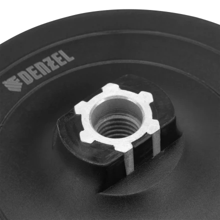 Тарелка опорная для дрели и УШМ с липучкой, 150 мм, твердая, с адаптером c М14 на d8 Denzel 76255 купить в Екатеринбурге