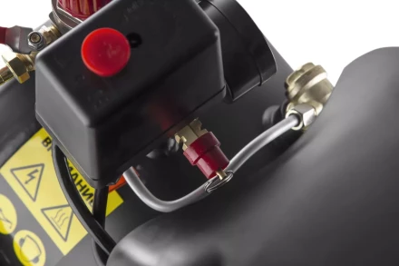 Поршневой масляный компрессор WESTER WK1800/24C купить в Екатеринбурге