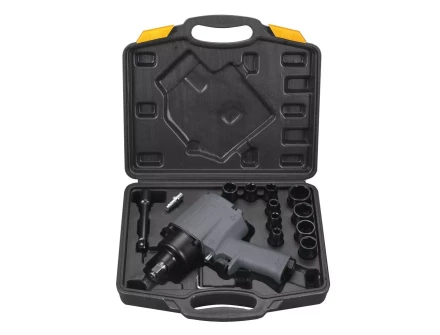 Пневмогайковерт ударный IW720 1/2&quot; FUBAG + набор головок в кейсе купить в Екатеринбурге