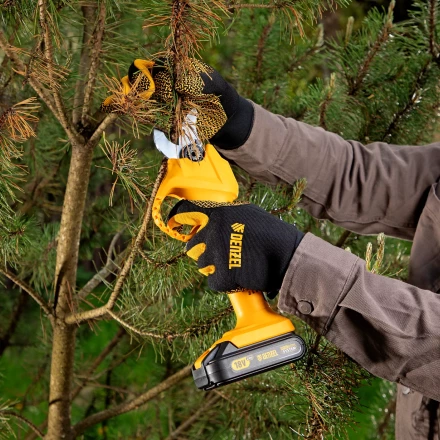 Перчатки универсальные,силиконовое нанесение, размер 9// Denzel 67999 купить в Екатеринбурге