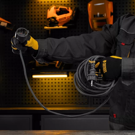 Удлинитель-шнур силовой Denzel Top Series, КГТТ, 10м, 1 розетка, 3 x 1,5 мм, 3 м 37419 купить в Екатеринбурге