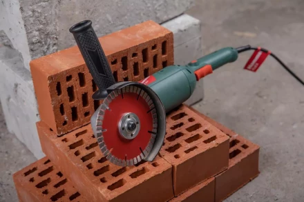 Круг алмазный HAMMER (206-230) Ф125х22мм по железобетону купить в Екатеринбурге