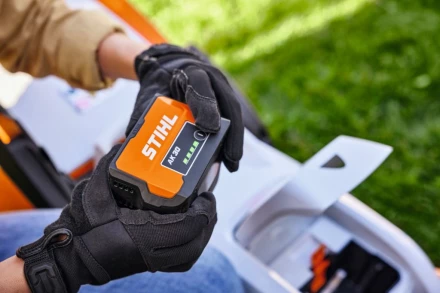 Газонокосилка (аккум) STIHL RMA 239.1 до 500м2 AK-System купить в Екатеринбурге