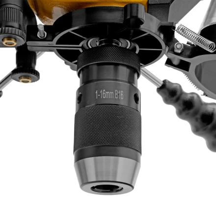 Станок сверлильный DDM-550L, 550 Вт, 16 мм, 12 ск., лазер, настольный// Denzel 95322 купить в Екатеринбурге