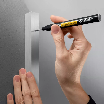 ЗУБР Колибри-30 черный, наконечник L 30 мм,  2.8 мм, перманентный маркер для отверстий (06338-2) купить в Екатеринбурге