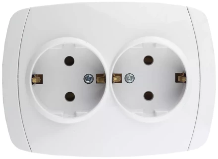 Розетка СВЕТОЗАР &quot;CITY LIGHT&quot; двойная в сборе, с заземлением, цвет белый, 16А/~250В SV-54207-W купить в Екатеринбурге