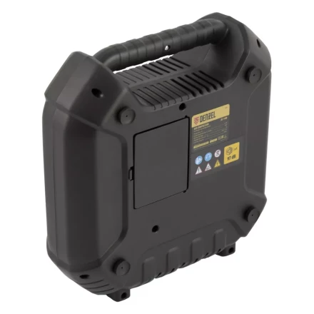 Компрессор воздушный DL1100 1.1 кВт, 180 л/мин, с набором аксессуаров Denzel 58005 купить в Екатеринбурге