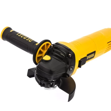 Угловая шлифмашина AG-115-750 Denzel 26901 купить в Екатеринбурге