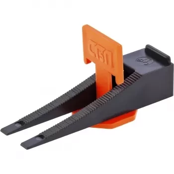 Система выравнивания плитки СВП. Комплект - зажим - клин 50/50 штук (ведерко ПЭНД 1100 мл)  СИБРТЕХ 88070 купить в Екатеринбурге