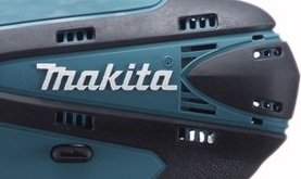 Дрель-шуруповерт аккумуляторная Makita DF030DWE купить в Екатеринбурге