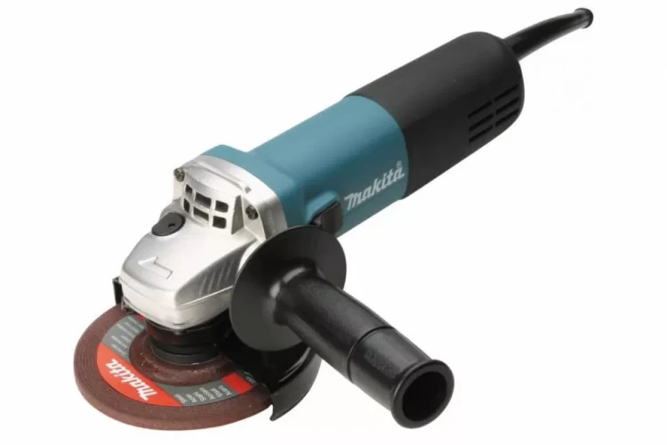 Угловая шлифмашина Makita 9558HNRK купить в Екатеринбурге