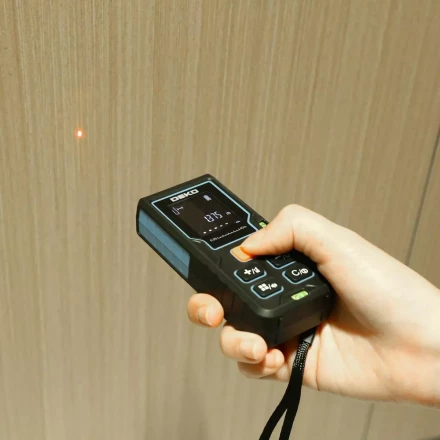 Дальномер лазерный DEKO GLE-40, 065-0240 купить в Екатеринбурге