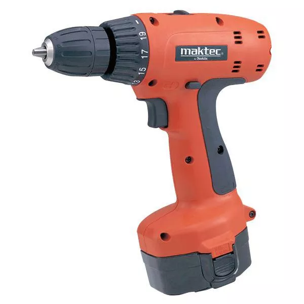 Дрель аккумуляторная  MT064SK2N  Maktec by Makita купить в Екатеринбурге