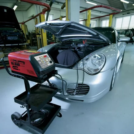 Пуско-зарядное устройство Telwin STARTRONIC 330  купить в Екатеринбурге