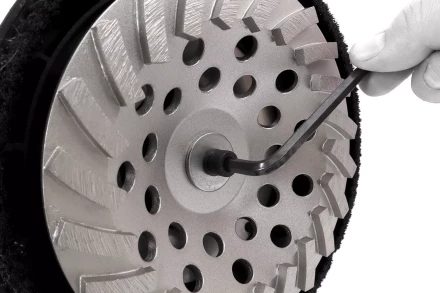 Шлифовальная машина по бетону MESSER M3026 купить в Екатеринбурге