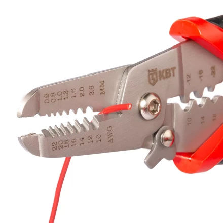 Многофункциональный стриппер КВТ WSS-01 для снятия изоляции с проводов 0.35–6.0 мм (102398) купить в Екатеринбурге