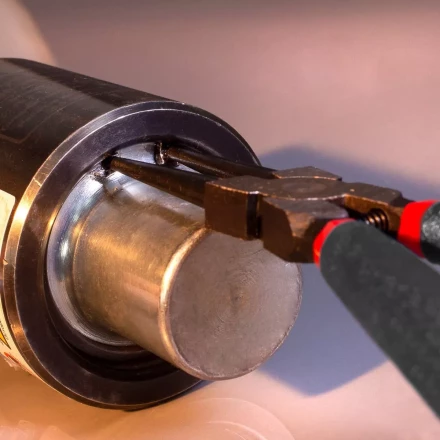 Набор съемников стопорных колец КВТ НКС-08, 140/180/230 мм, 8 шт. (92037) купить в Екатеринбурге