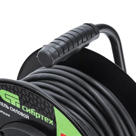 Удлинитель силовой 30 м, 16А, тип УХз16, ПВС 3 x 2.5 мм, на стальной катушке, 4 розетки Сибртех 95873 купить в Екатеринбурге