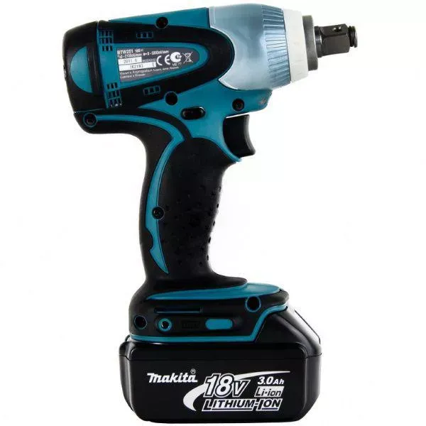 Гайковерт аккум. Makita DTW251RFE3 купить в Екатеринбурге