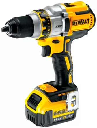 Дрель-винтоверт аккумуляторная DeWalt DCD 932 М2 купить в Екатеринбурге