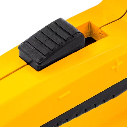 Степлер мебельный Denzel 40215, тип 53 и 13, 6-14мм, тип 140, 10-14мм, тип 300, 15мм, тип 500, 15мм купить в Екатеринбурге