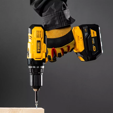 Батарея аккумуляторная Denzel B-18-6.0, Li-Ion, 18 В, 6,0 Ач 28436 купить в Екатеринбурге