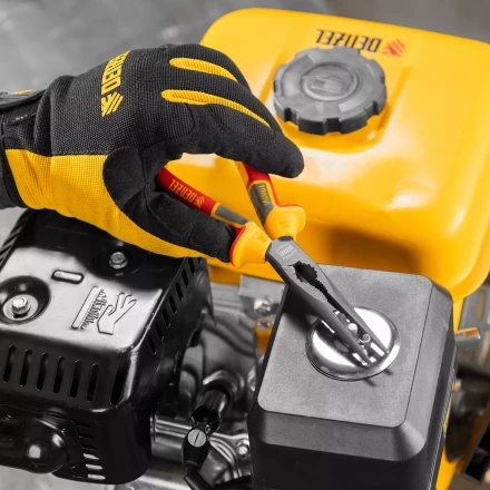 Длинногубцы прямые Denzel 17305, диэлектрические рукоятки до 1000 В, трехкомпонентные рукоятки, 205мм купить в Екатеринбурге