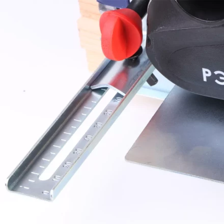 Рубанок Диолд РЭ-1100-01 (подставка) купить в Екатеринбурге