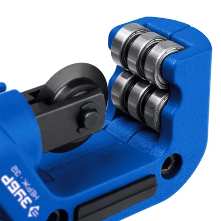 ЗУБР Нерж-32, 4 - 32 мм, на подшипниках, труборез для нержавеющей стали, Профессионал (23832) купить в Екатеринбурге