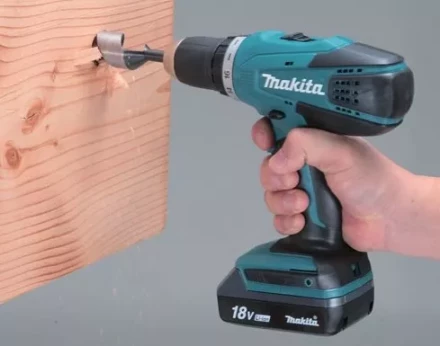 Дрель-шуруповерт аккумуляторная Makita DF457DWEX8 купить в Екатеринбурге