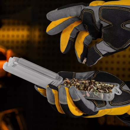 Заклепки резьбовые, стальные, оцинкованные, М4, пластиковый кейс, 140 шт. Denzel 40601 купить в Екатеринбурге