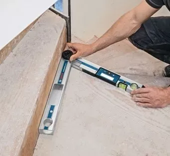 Угломер цифровой BOSCH GAM 220 купить в Екатеринбурге