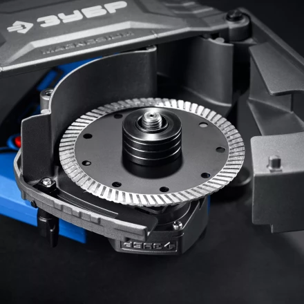 ЗУБР d 125 мм, 1600 Вт, 30 мм, штроборез (бороздодел), кейс, Профессионал (ЗШ-П30-1600 ПСТК) купить в Екатеринбурге