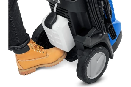 Мойка высокого давления ЗУБР Профессионал АВД-П180 купить в Екатеринбурге