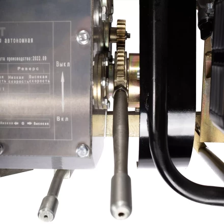 Лебедка тяговая автономная КВТ ЛТА-3 с бензиновым приводом, 3 т (88396) купить в Екатеринбурге